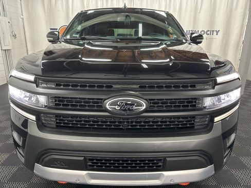 Used 2024 Ford Expedition Timberline image 3