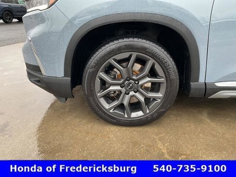 Certified 2024 Honda Pilot Touring image 10