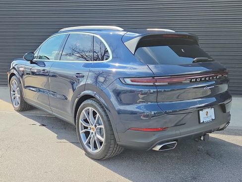 New 2026 Porsche Cayenne image 3