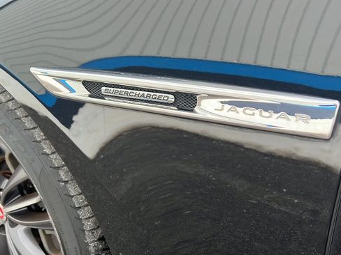 Used 2016 Jaguar XJ Supercharged image 8