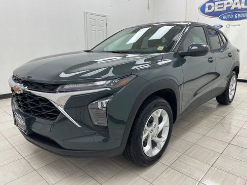 New 2026 Chevrolet Trax LS w/ LS Convenience Package image 16