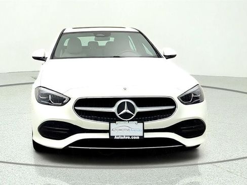Used 2025 Mercedes-Benz C 300 4MATIC Sedan image 2