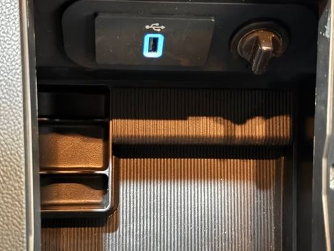 Used 2017 Ford Mustang Shelby GT350 w/ Electronics Package image 32