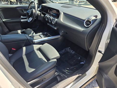 Used 2025 Mercedes-Benz GLA 250 image 28