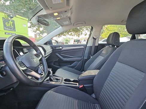 Used 2024 Volkswagen Jetta S FWD image 17