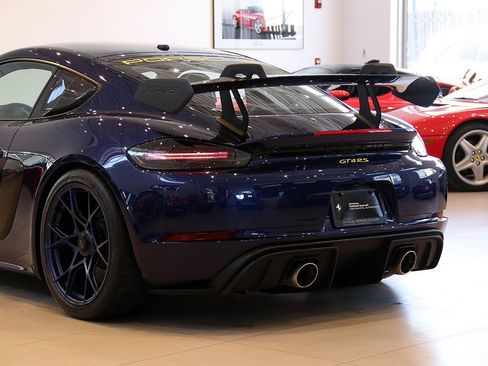 Used 2024 Porsche 718 Cayman GT4 RS image 30
