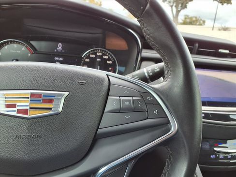 Certified 2023 Cadillac XT5 Luxury image 26