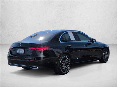 Used 2025 Mercedes-Benz C 300 Sedan image 5