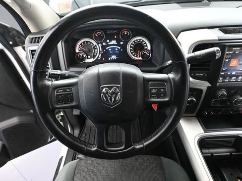 Used 2016 RAM 3500 Big Horn image 28