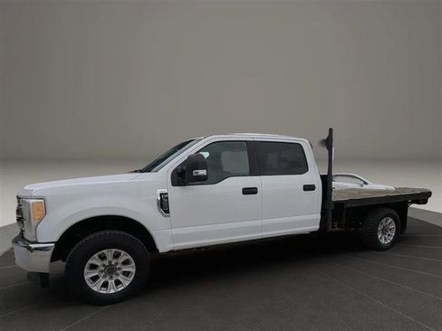 Used 2017 Ford F350 XLT AWD/4WD image 2