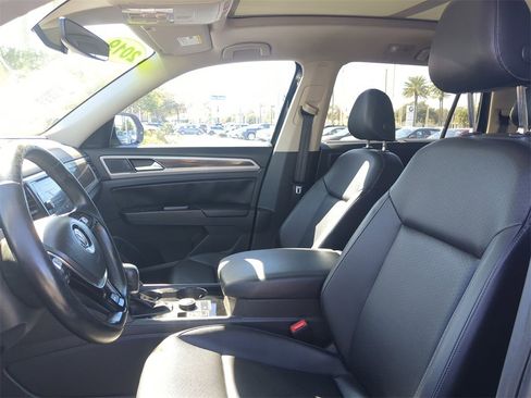 Used 2019 Volkswagen Atlas SEL R-Line image 22