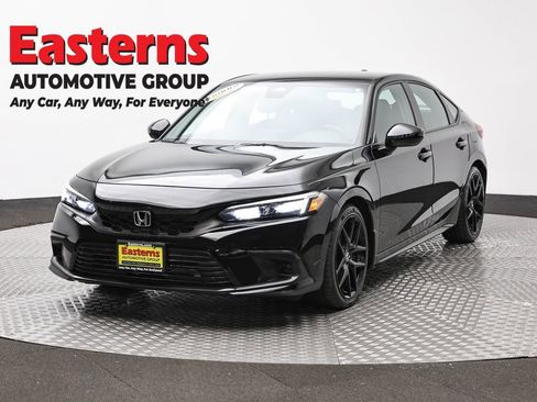 Used 2022 Honda Civic Sport image 1