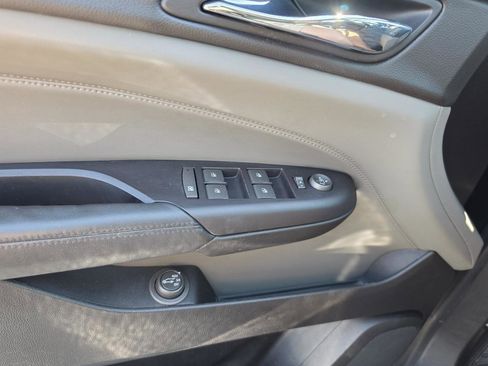 Used 2010 Cadillac SRX Luxury FWD image 17