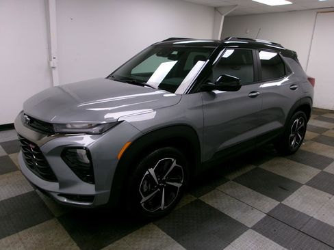 Used 2023 Chevrolet TrailBlazer RS w/ Convenience Package image 1