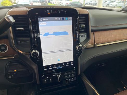 New 2023 RAM 3500 Limited image 8