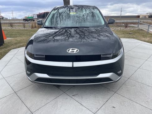 New 2026 Hyundai Ioniq 5 SE RWD image 8