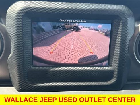 Used 2023 Jeep Wrangler Unlimited Sport AWD/4WD image 25