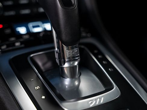 Used 2019 Porsche 911 Carrera 4S image 42