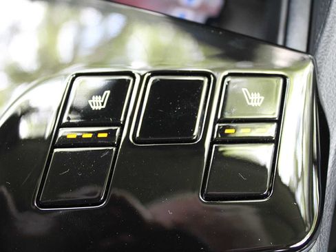 New 2025 Kia Sportage EX image 36