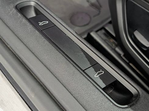 Certified 2024 Porsche 911 Turbo S AWD/4WD image 28