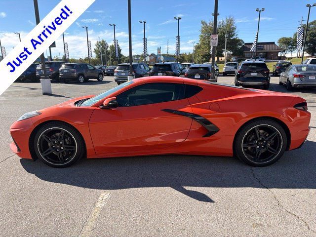Used 2021 Chevrolet Corvette Stingray Preferred Cpe w/ Battery Protection Package RWD image 6