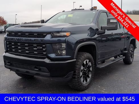 Used 2020 Chevrolet Silverado 2500 Custom w/ Custom Convenience Package image 4