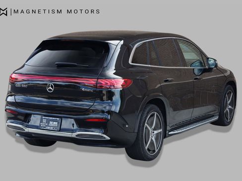 Used 2023 Mercedes-Benz EQS 580 4MATIC SUV image 9