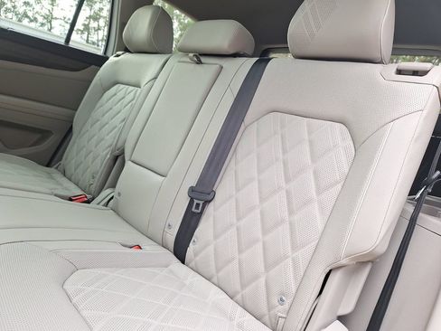 New 2026 Volkswagen Atlas SEL Premium R-Line image 24