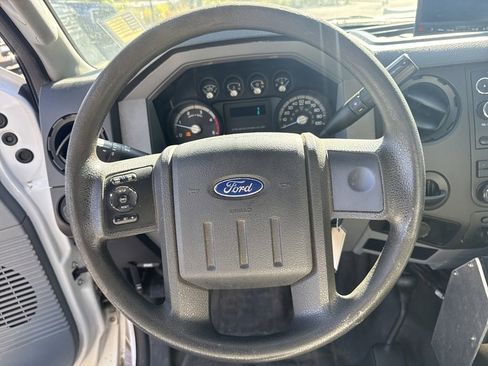 Used 2013 Ford F450 XL w/ PWR Equipment Group image 15