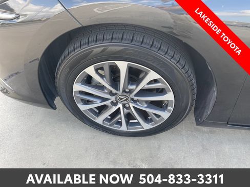 Used 2022 Lexus ES 350 w/ Accessory Package 2 FWD image 13