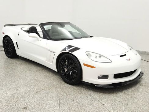 Used 2010 Chevrolet Corvette Grand Sport w/ Preferred Equipment Group RWD image 7