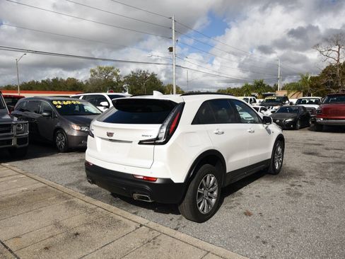 Used 2022 Cadillac XT4 Sport w/ Enhanced Visibility Package FWD image 3