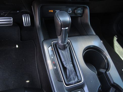 Certified 2024 Honda Civic Sport image 19