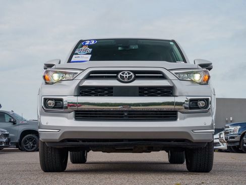 Used 2023 Toyota 4Runner Limited AWD/4WD image 3