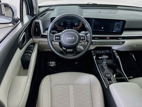 Used 2024 Kia Sorento S w/ Panoramic Sunroof Package image 23