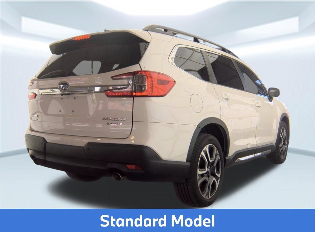 Used 2023 Subaru Ascent Limited AWD/4WD image 2