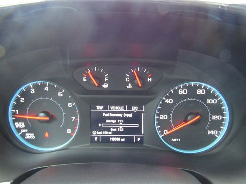 Used 2020 Chevrolet Traverse LS w/ LPO, Blackout Package FWD image 32