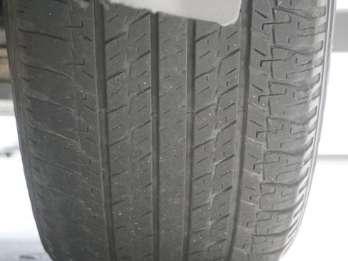 Used 2023 Nissan Pathfinder Platinum w/ Lighting Package (N93) FWD image 39