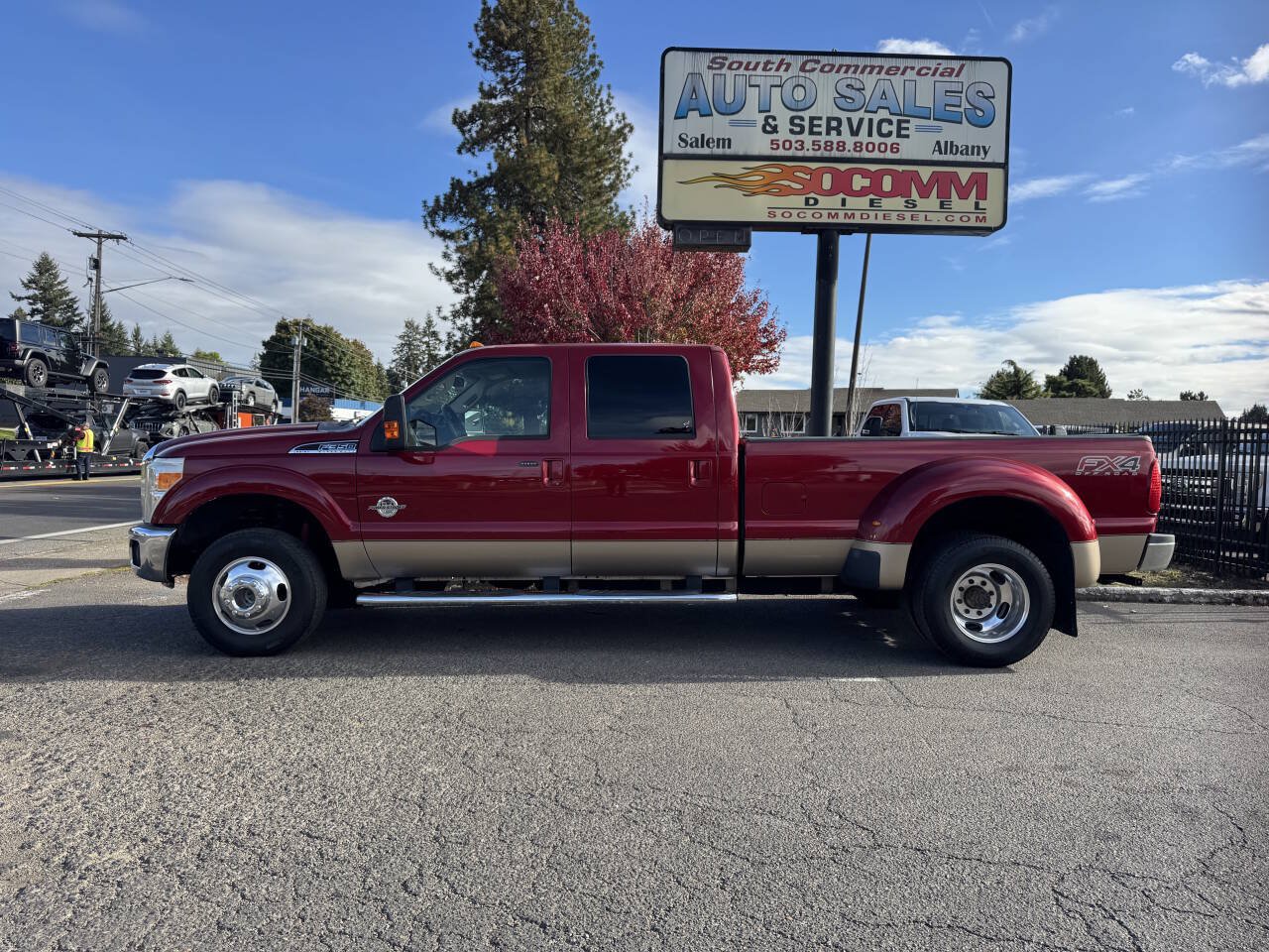 Used 2014 Ford F350 Lariat w/ Lariat Interior Package AWD/4WD image 7