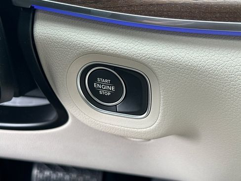 New 2026 Mercedes-Benz GLE 450e 4MATIC image 23