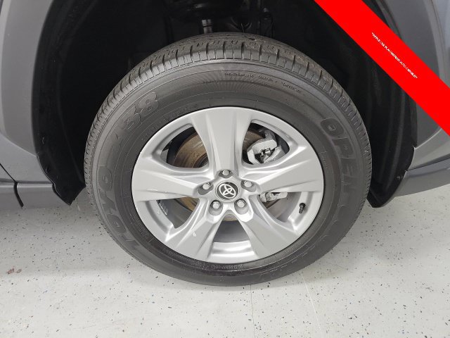 Certified 2025 Toyota RAV4 XLE AWD/4WD image 9