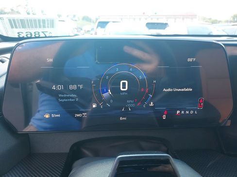 New 2027 Chevrolet Traverse Z71 w/ Enhanced Driving Package AWD/4WD image 18