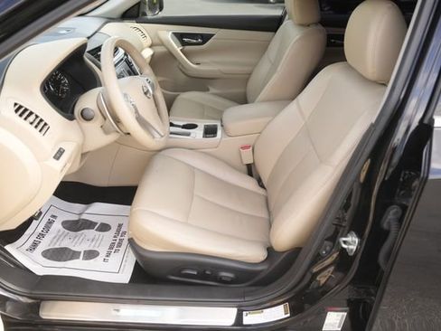 Used 2018 Nissan Altima 3.5 SL image 9