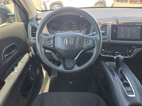 Used 2016 Honda HR-V EX image 17