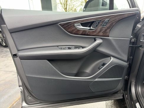 Used 2023 Audi Q7 2.0T Premium Plus image 18