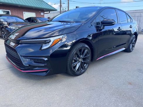 Used 2023 Toyota Corolla SE image 1