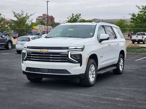 Used 2025 Chevrolet Tahoe LT AWD/4WD image 7