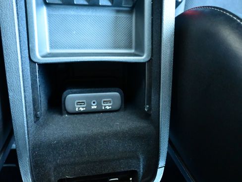 Used 2022 Dodge Charger GT w/ Plus Group image 31