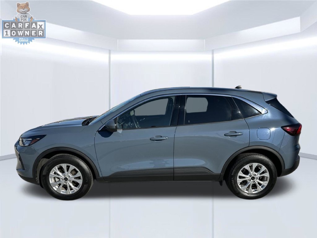 Used 2023 Ford Escape Active w/ Tech Pack #2 AWD/4WD image 6