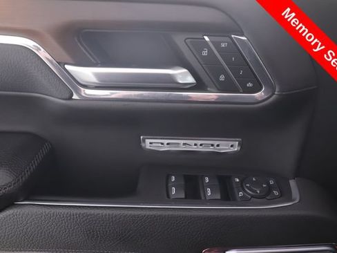Used 2024 GMC Sierra 1500 Denali w/ Denali Reserve Package AWD/4WD image 20